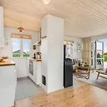Дом отдыха Dragan - 50m From The Sea By Interhome