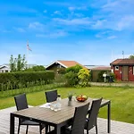 Дом отдыха Dragan - 50m From The Sea By Interhome
