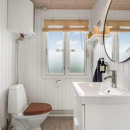 Dragan - 50m From The Sea By Interhome Semesterbostad *
